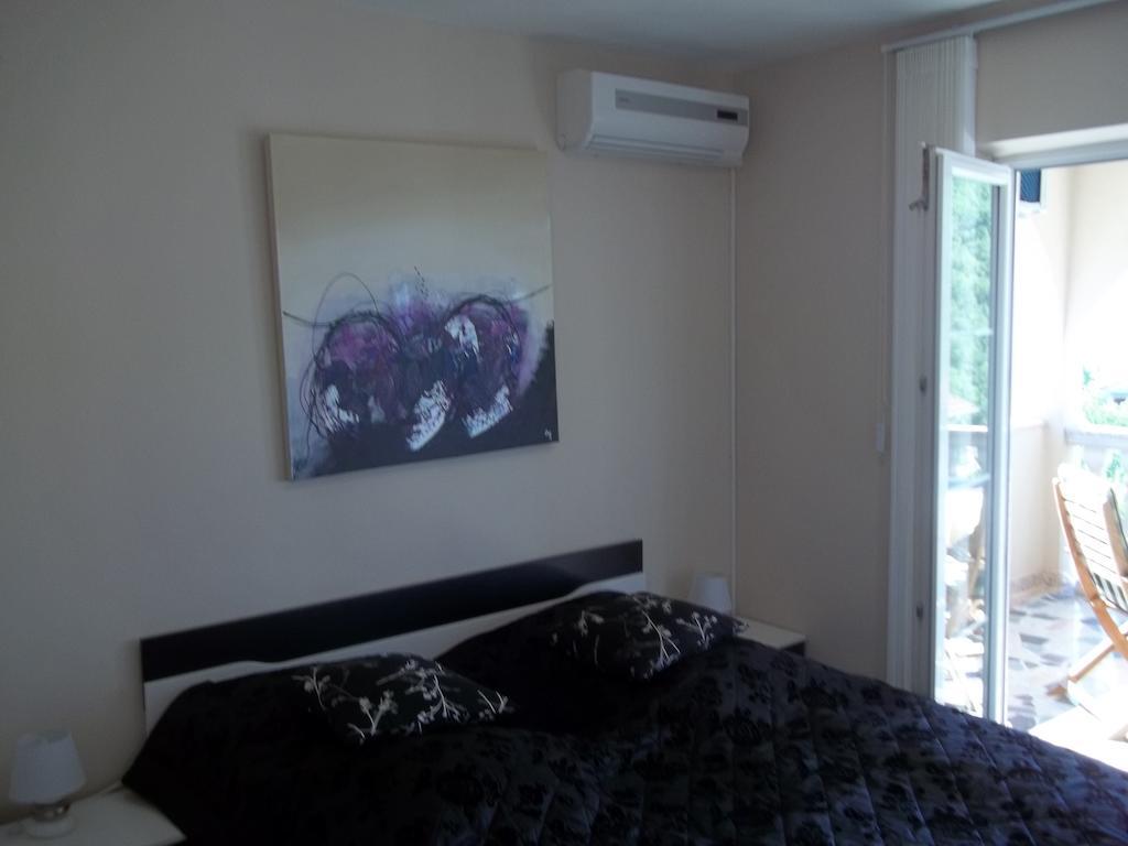 Apartments Ljubas โอปาติยา ภายนอก รูปภาพ