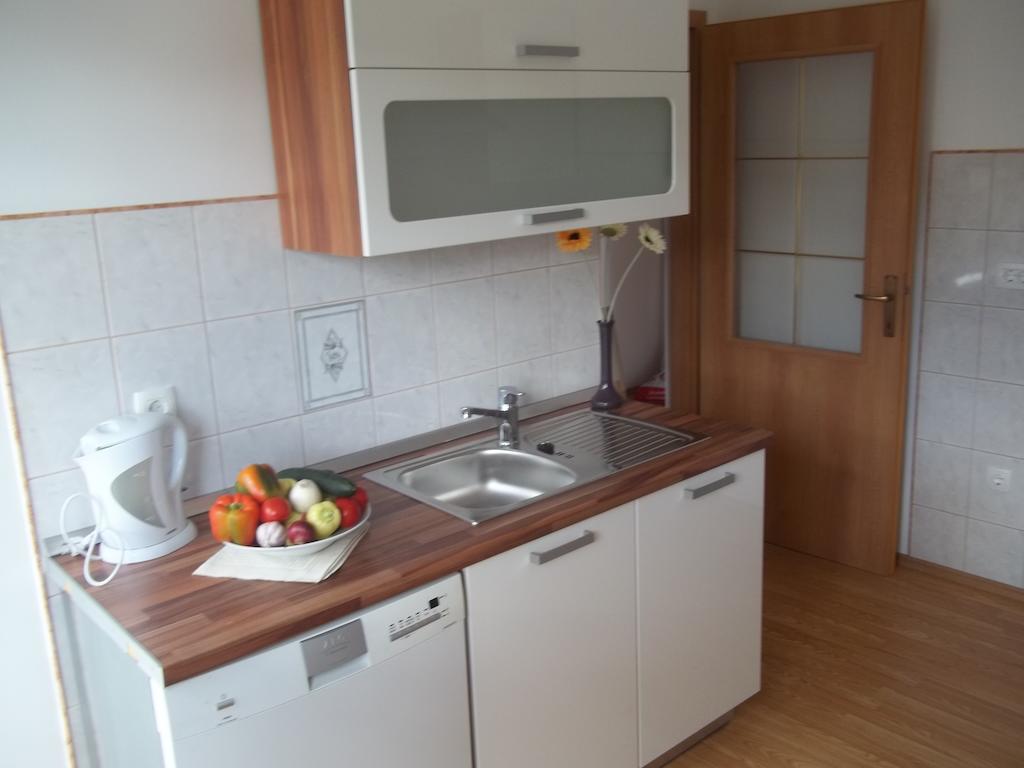 Apartments Ljubas โอปาติยา ห้อง รูปภาพ